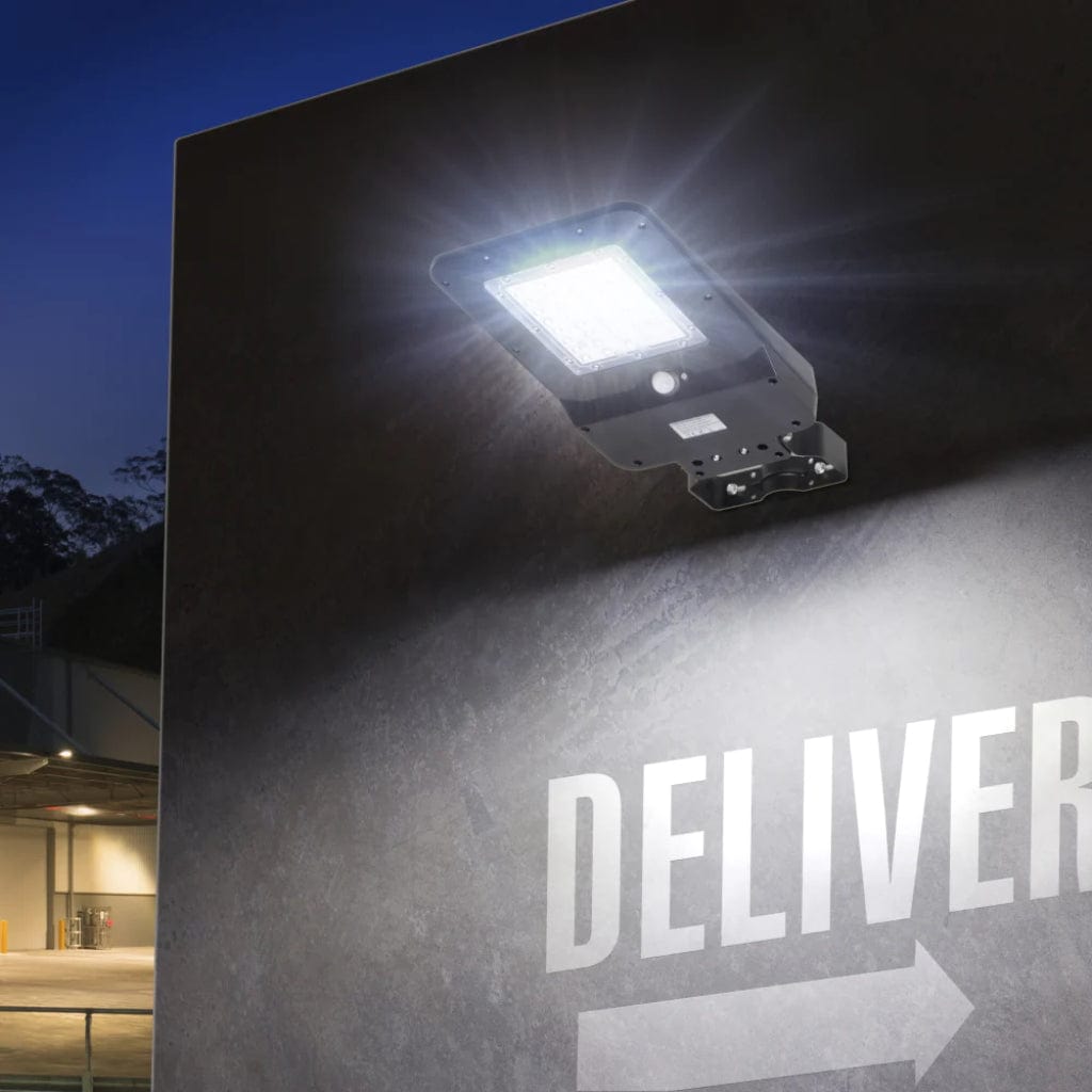 8586 Wagan Tech Solar + LED Flood Light 1600 | IP65 Rated | CE Certified | RoHS Compliant